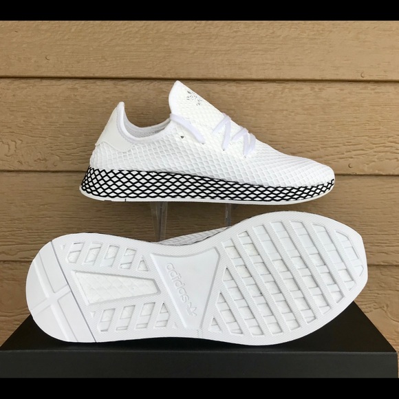 Adidas Deerupt Runner Black/White Athletic Shoes - Picture 4 of 8